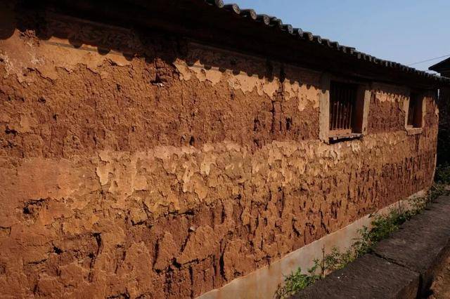 没人住的房子<strong></p>
<p>XRP交易所</strong>,为什么会“老”得特别快?