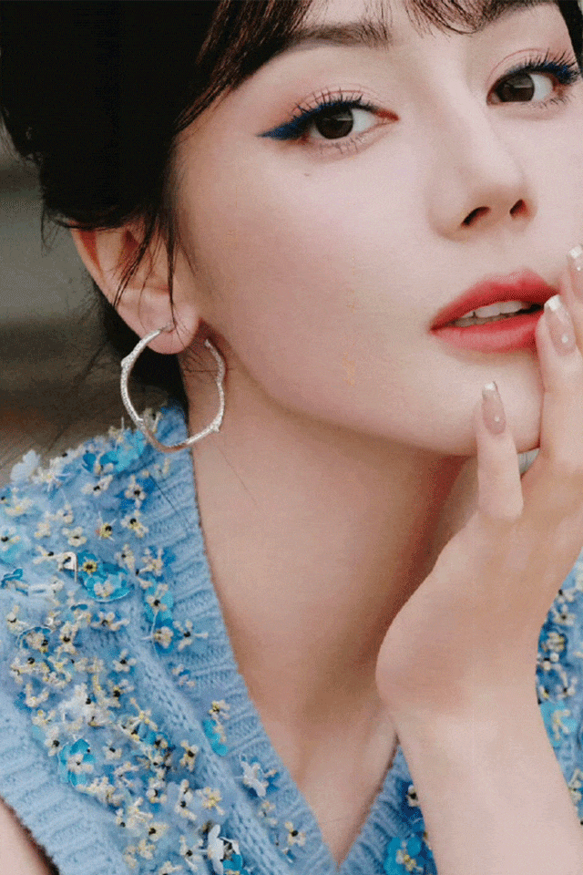 时装周上的女明星<strong></p>
<p>XRP交易所</strong>,秋冬氛围感一键封顶!