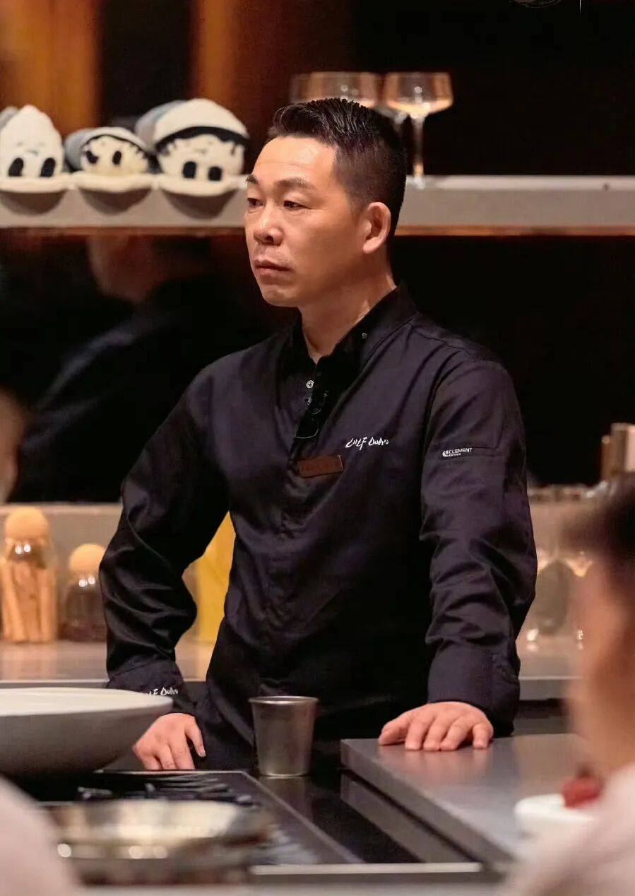 精致餐饮<strong></p>
<p>XRP交易所</strong>,以饭封神 | 商业头条No.94