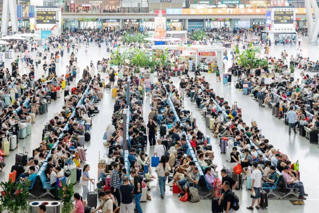 神预判<strong></p>
<p>瑞波币交易所</strong>!第一波返程的“聪明人”在高速上精准相遇