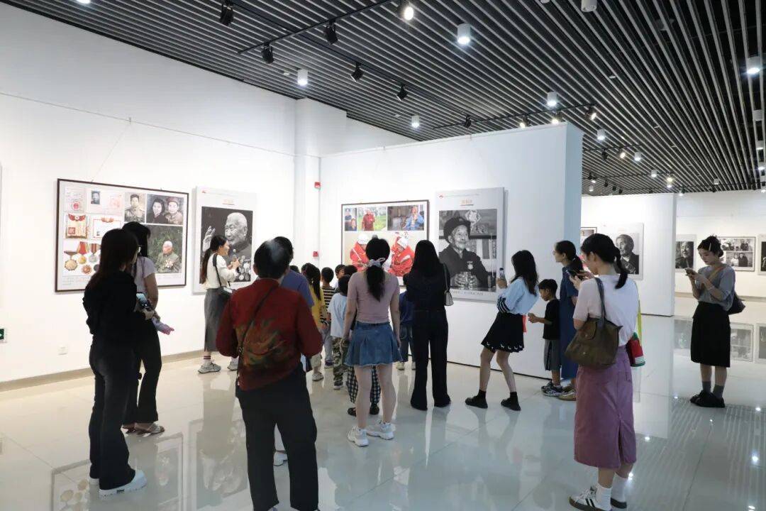 金坛图书馆国庆中秋活动精彩回顾 | 举国同欢庆<strong></p>
<p>DOT交易所</strong>,月满聚中秋