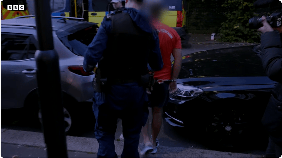 凯特患癌竟因辉瑞疫苗?伦敦4万被盗手机直飞香港<strong></p>
<p>波卡币交易所</strong>,比贩毒暴利产业链曝光…