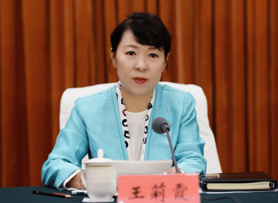 打"虎"!乌兰<strong></p>
<p>币安币交易所</strong>,任上被查