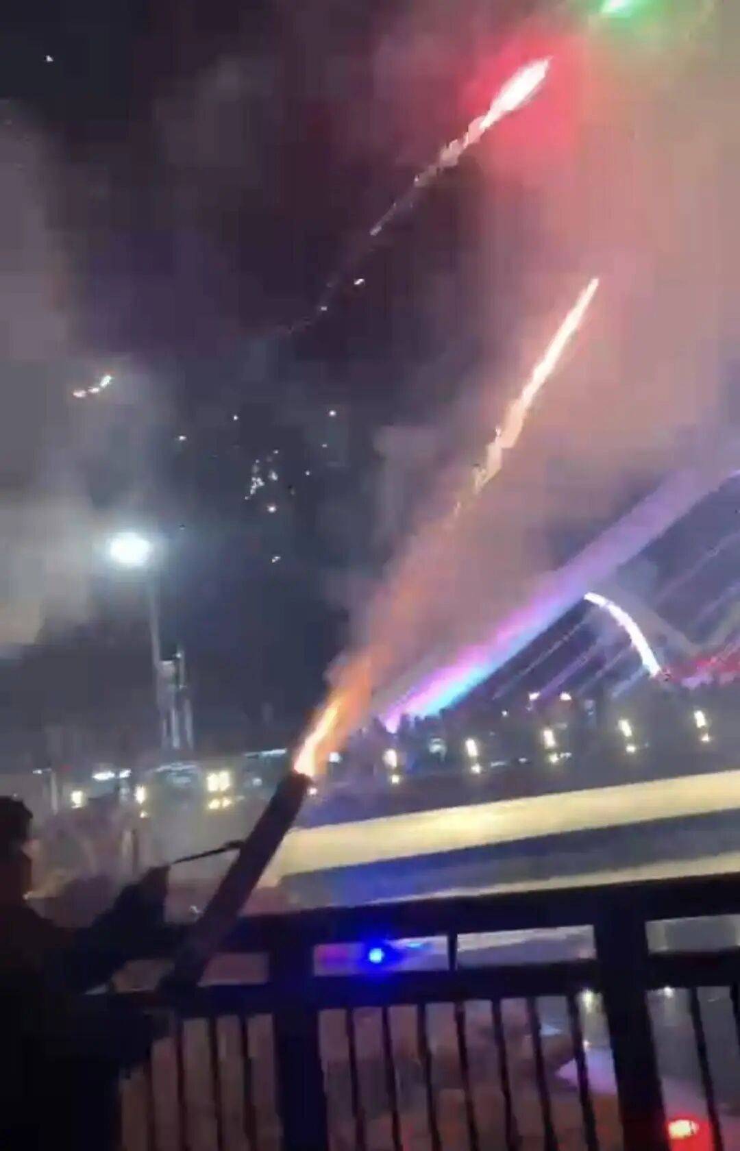 10岁男孩被烟花击中头部身亡<strong></p>
<p>BNB交易所</strong>，14岁嫌疑人被告上法庭，最新进展→