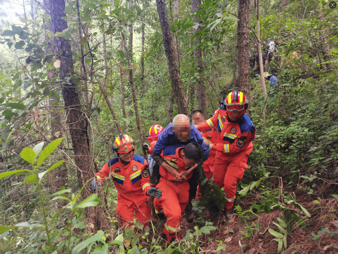93岁老人进山失联<strong></p>
<p>ADA交易所</strong>,两天后发现他倒挂在树杈上苦撑……