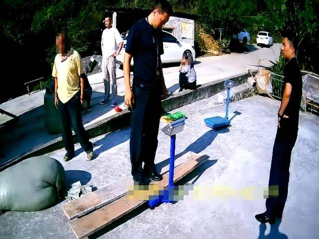 100斤玉米上秤秒变60斤?贵州一村民遭“鬼秤”骗粮!民警出手<strong></p>
<p>艾达币交易所</strong>,5人被拘