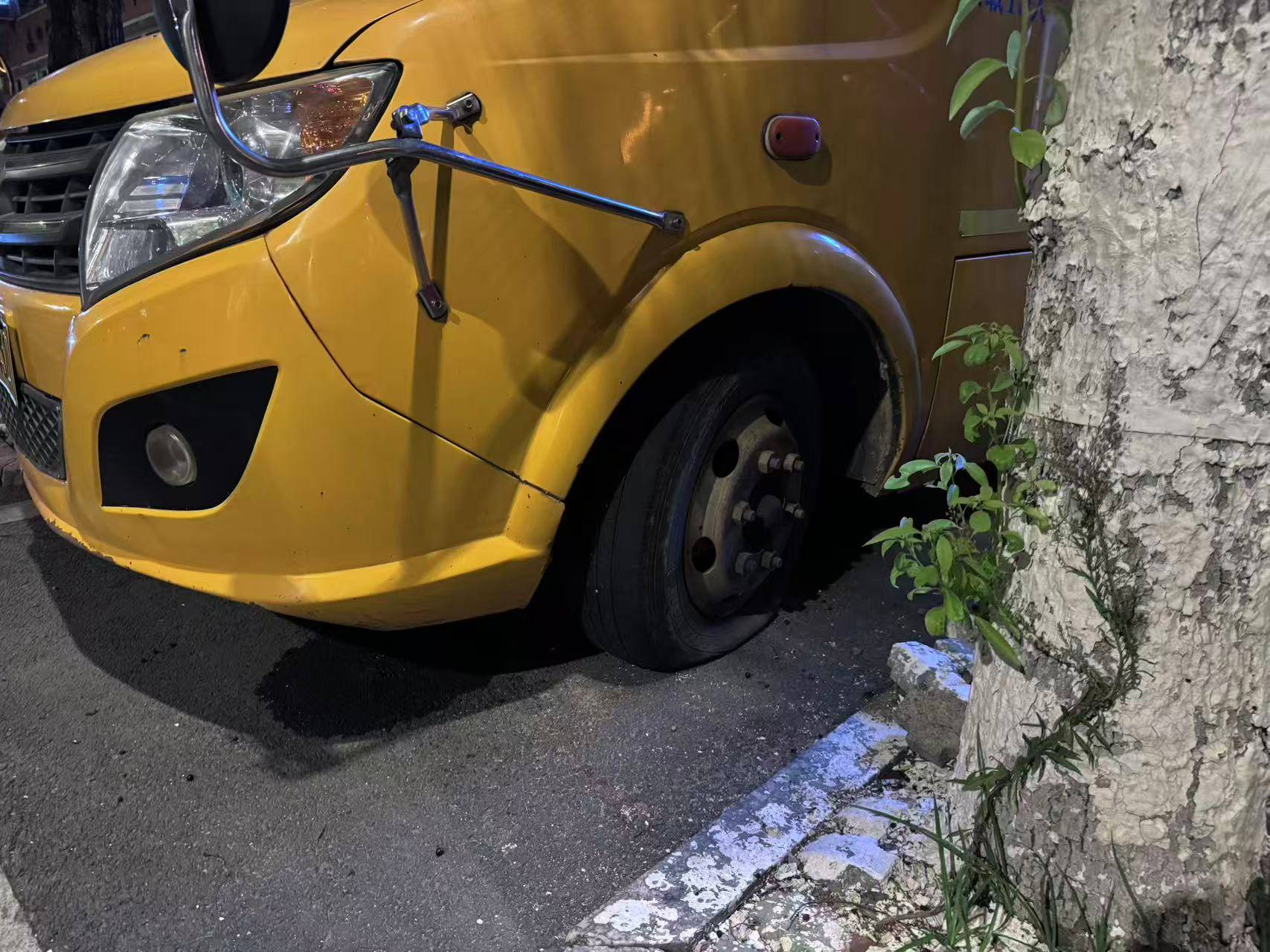 在县城当老师<strong></p>
<p>BCH交易所</strong>,没那么吃香了