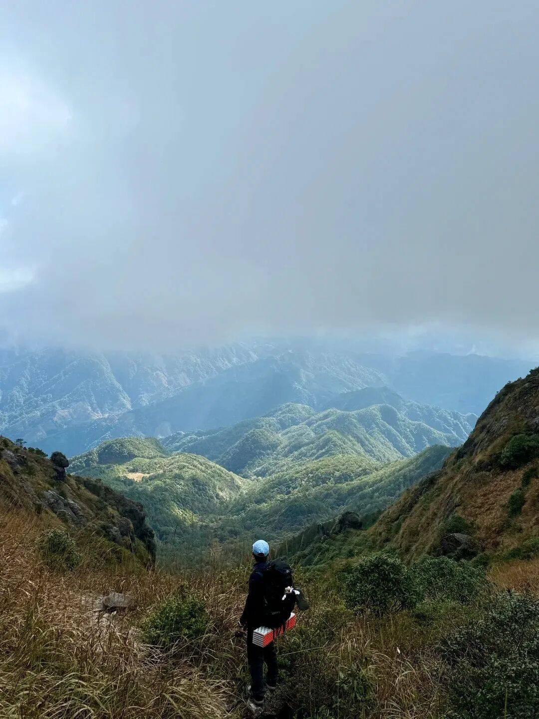 为什么年轻人迷上了爬山? | 秋高气爽<strong></p>
<p>莱特币交易所</strong>,是时候出发了→