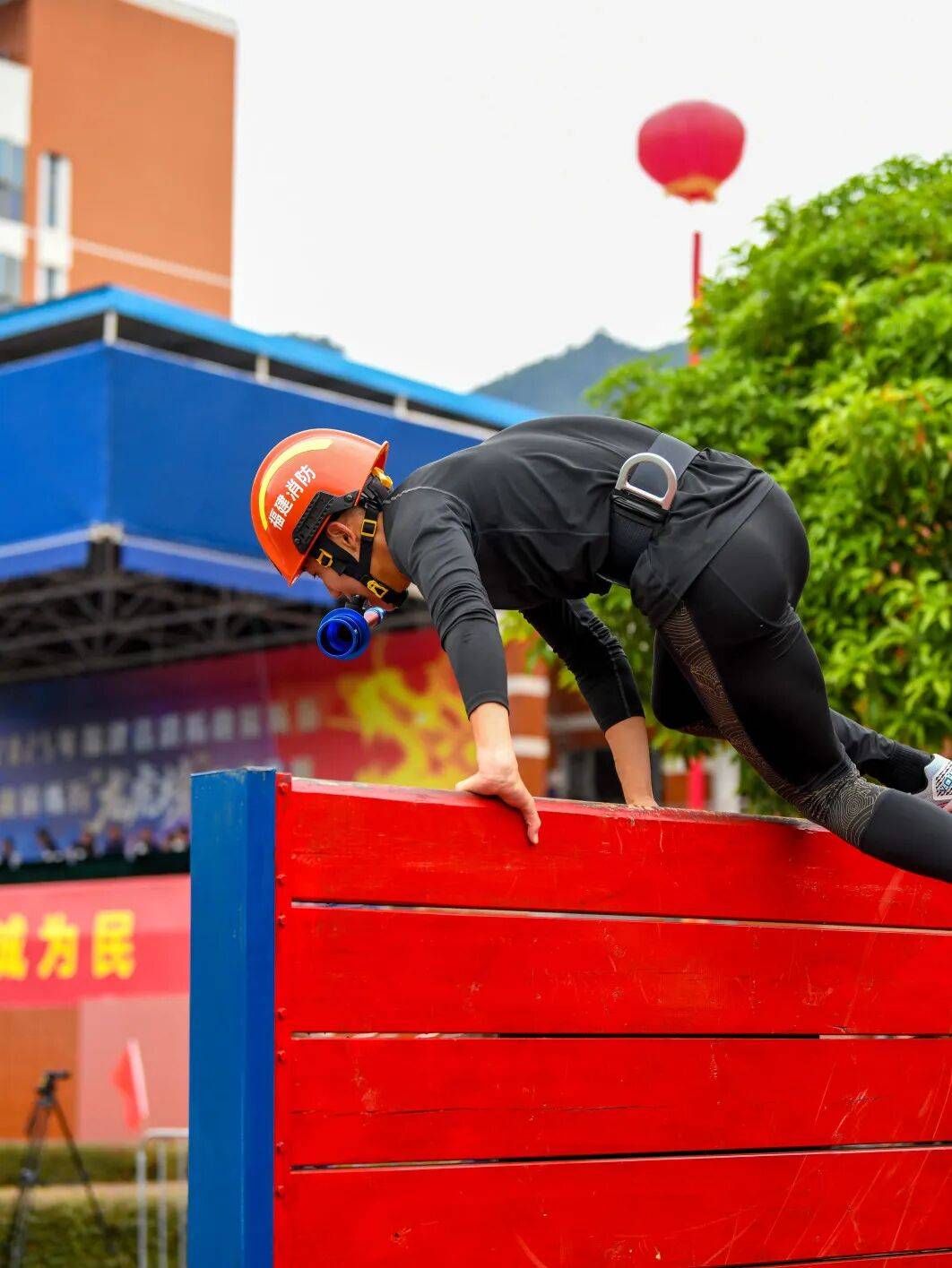 燃动赛场<strong></p>
<p>莱特币交易所</strong>!三明消防激战 2025全省岗位练兵“龙虎榜”比武