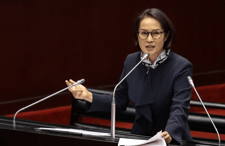 台湾人<strong></p>
<p>BSV</strong>,难道不是中国人?