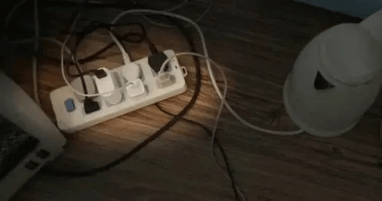 请告诉家里的老人，这些“方便”咱不能图！