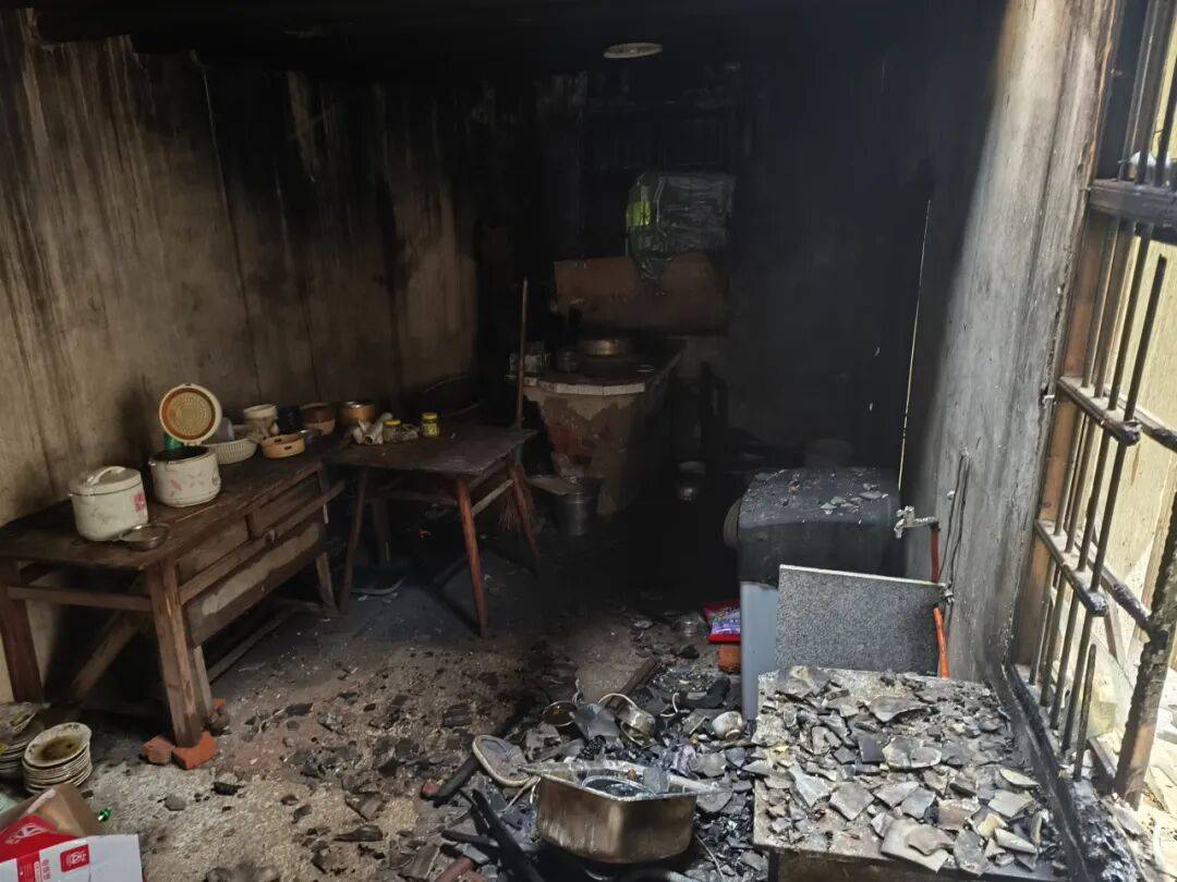 请告诉家里的老人<strong></p>
<p>绿洲币</strong>,这些“方便”咱不能图!