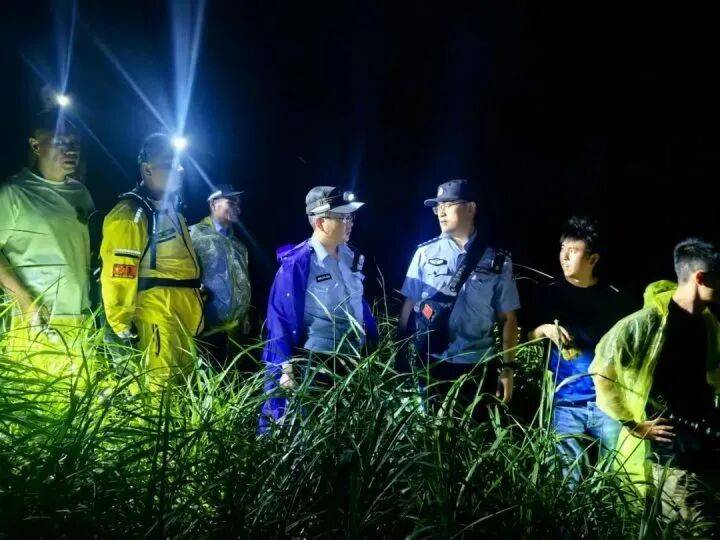 禁止任何形式穿越<strong></p>
<p>37币</strong>!杭州一地发布最严禁令