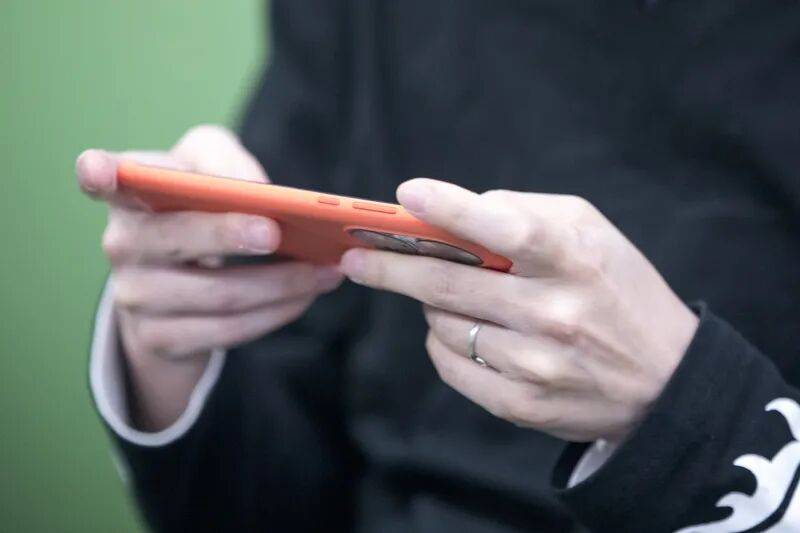 价格翻倍!华强北集体暴涨!深圳卖家:不敢囤货<strong></p>
<p>币万</strong>,但可能更贵