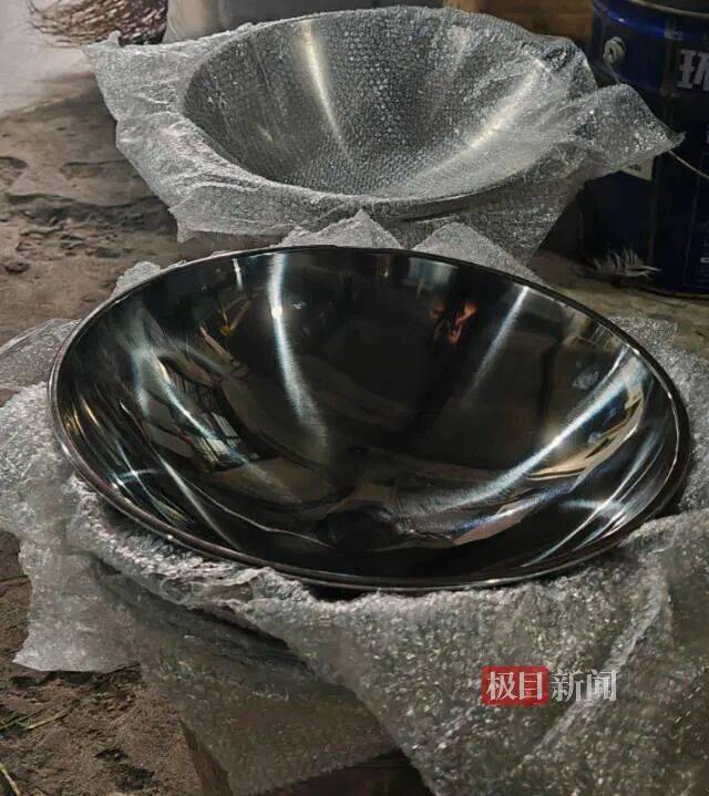 “传家锅”工厂账号粉丝已超260万<strong></p>
<p>币万</strong>,对话锅厂负责人傅家兄弟:30年老锅依然能用,证明当年造锅选择是对的
