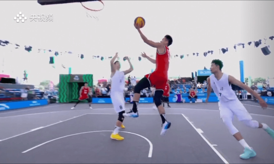 全运会男子三人篮球赛<strong></p>
<p>炒币</strong>，陈国豪、周泽源代表广东队出战，战胜江苏队取得开门红！