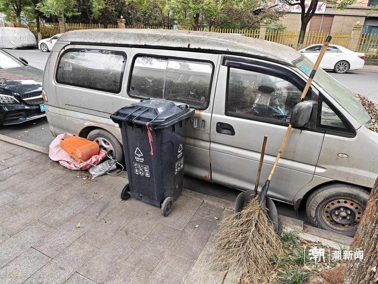 近三成疑似“僵尸车”<strong></p>
<p>炒币</strong>，杭州这里的路边免费车位缘何成“停车场”