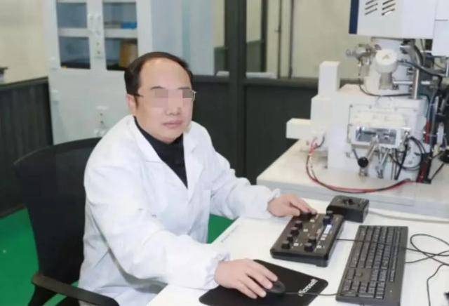 大骗子成了首席科学家<strong></p>
<p>lun币</strong>，起底郭某