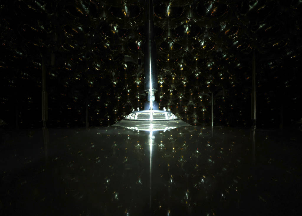 镜头内外｜地下700米<strong></p>
<p>lun币</strong>，国之重器捕捉“幽灵粒子”