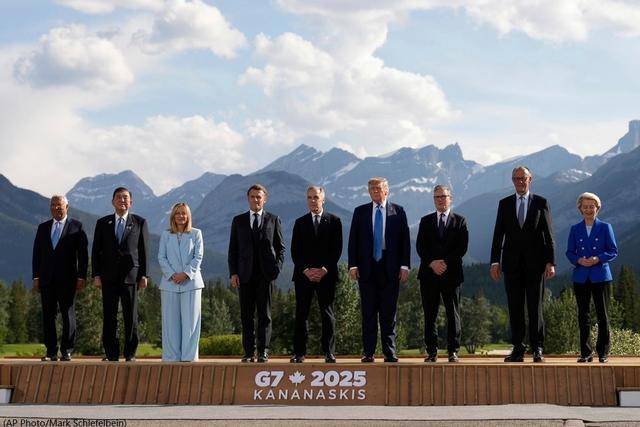 法国官宣马克龙访华<strong></p>
<p>lc币</strong>,中方态度和两年前不同了