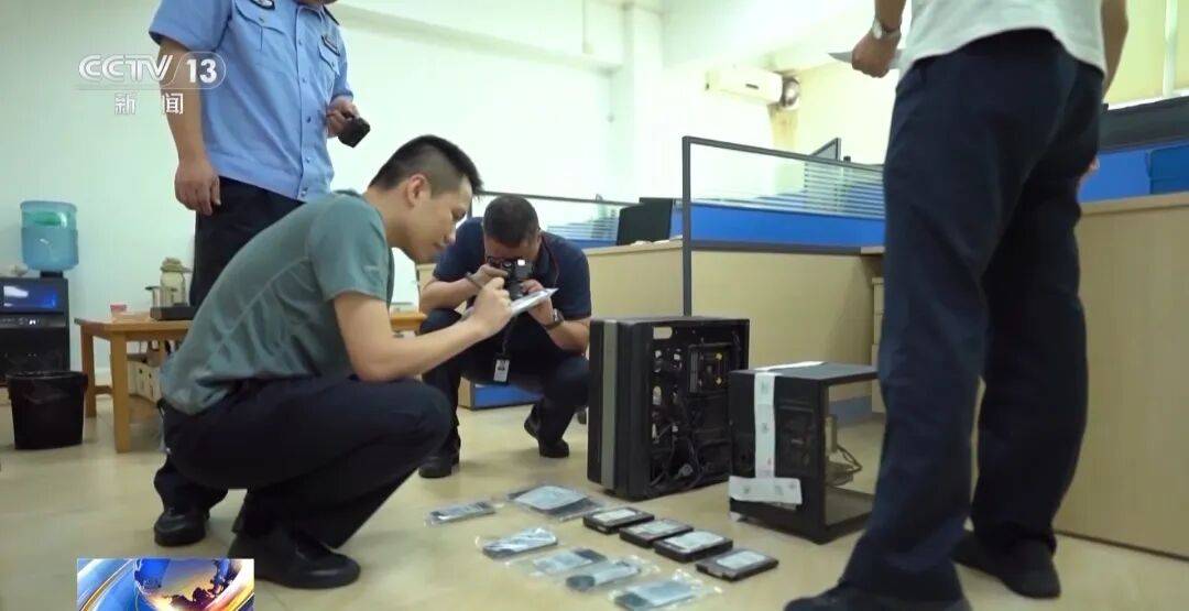 广州南站<strong></p>
<p>鸿币</strong>，一男子频繁“上厕所”，被警方盯上