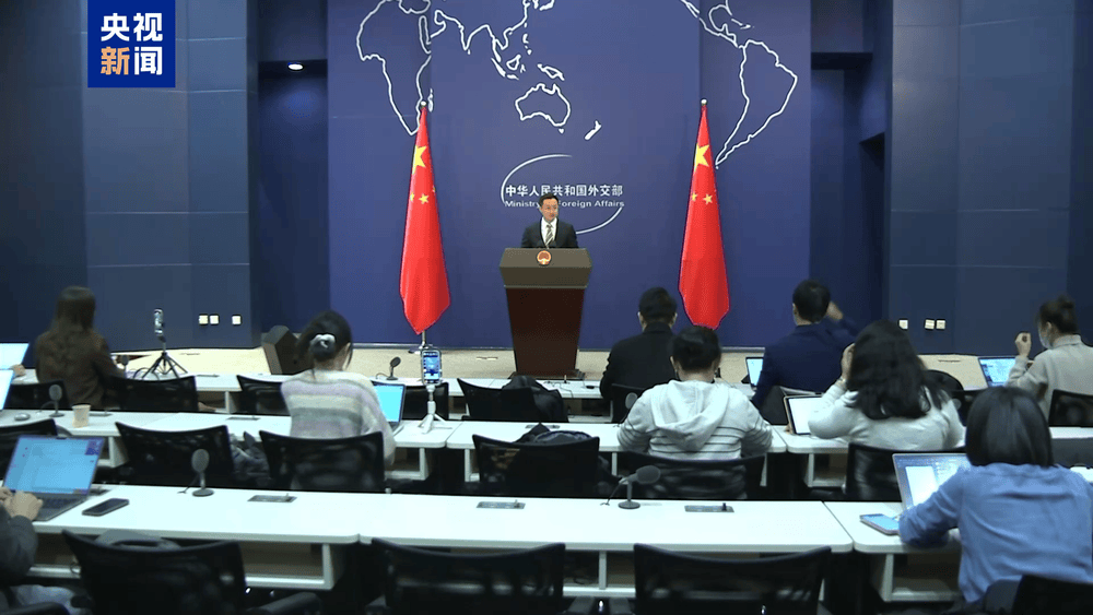 外交部：任何外部势力胆敢介入台海事务 <strong></p>
<p>鸿币</strong>我们必将迎头痛击