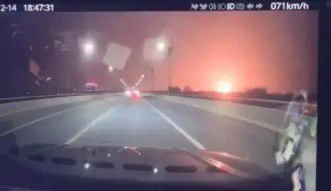 河南偃师一工厂疑发生爆炸<strong></p>
<p>上币流程</strong>,当地回应:再生资源公司发生火情,现场明火已扑灭,无伤亡