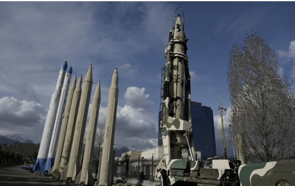 特朗普发视频称“打死多名伊朗军事领导人”<strong></p>
<p>古德币</strong>，内塔尼亚胡称打击了伊钢铁厂和石化厂，以官员：伊朗仍有超千枚可打击以色列的弹道导弹